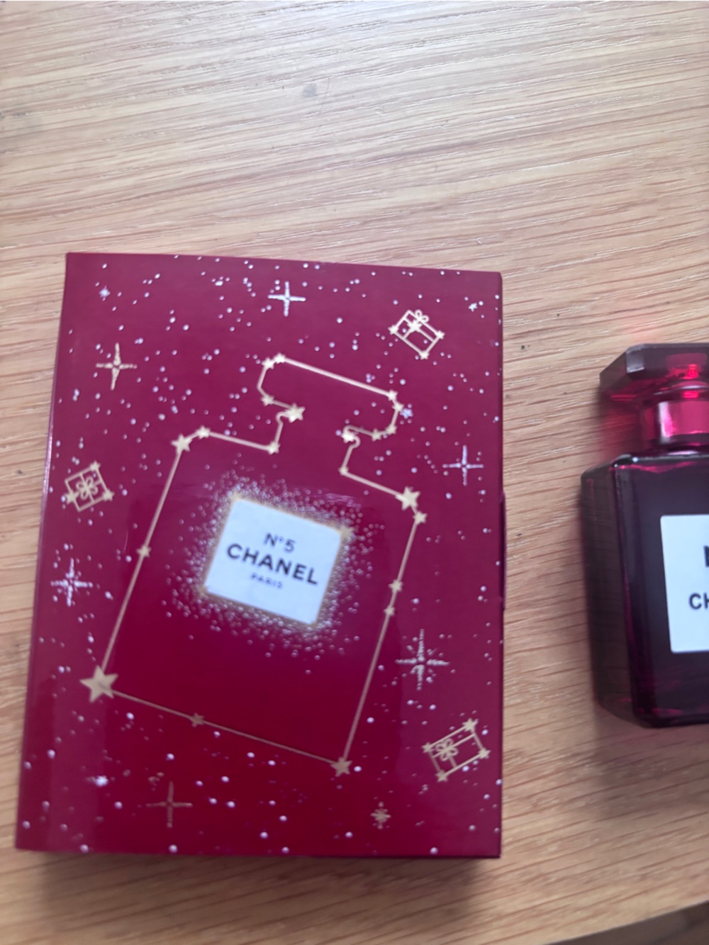 Set of 3 empty mini Chanel no 5 perfume bottles - Picture 2 of 3